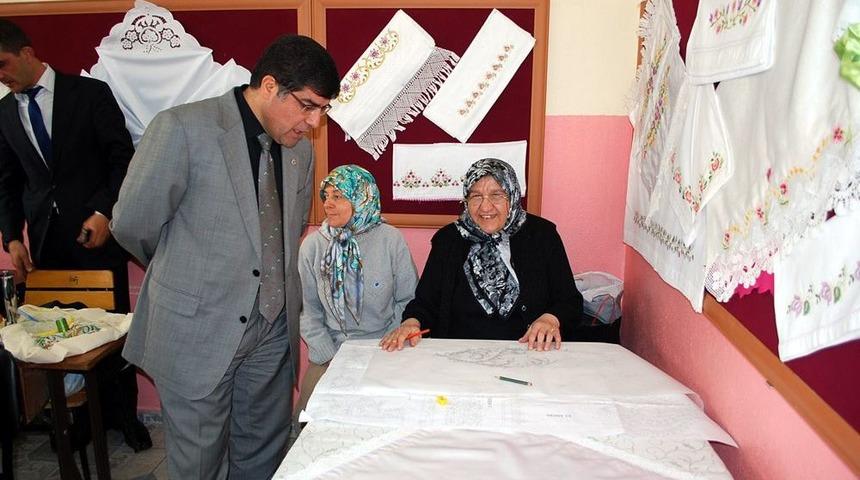 Aksoy: &Ouml;l&uuml;nceye Kadar Ilim Bizim I&ccedil;in Farz
