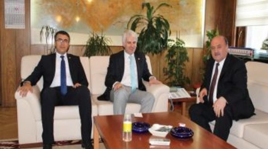 Adana Hızlı Tren Projesi 2013 Yatırım Programına Alındı