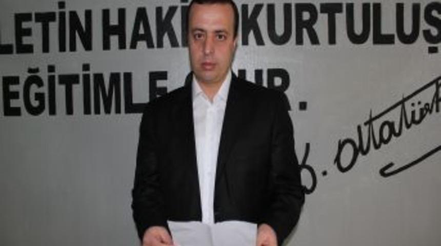 Kıyafet Protestosuna Taşk&ouml;pr&uuml;&rsquo;den Destek