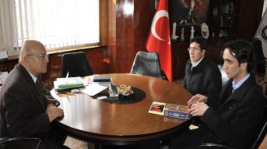 Başkan Uğurlu'ya &Ouml;ğrencilerden Ziyaret