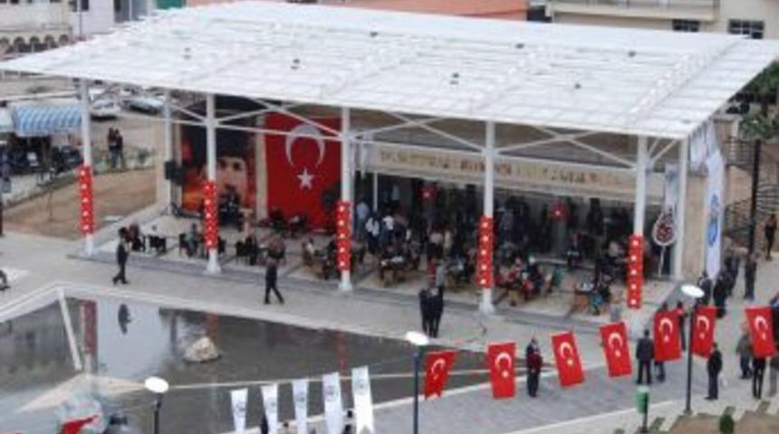 Şehrin Merkezinde A&ccedil;ılan Sosyal Tesis Halka Nefes Aldıracak