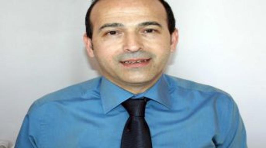 Kız &Ccedil;ocuklarında Uzun S&uuml;ren D&uuml;zensiz Adet Kanamaları Kansızlıkla Karıştırılıyor