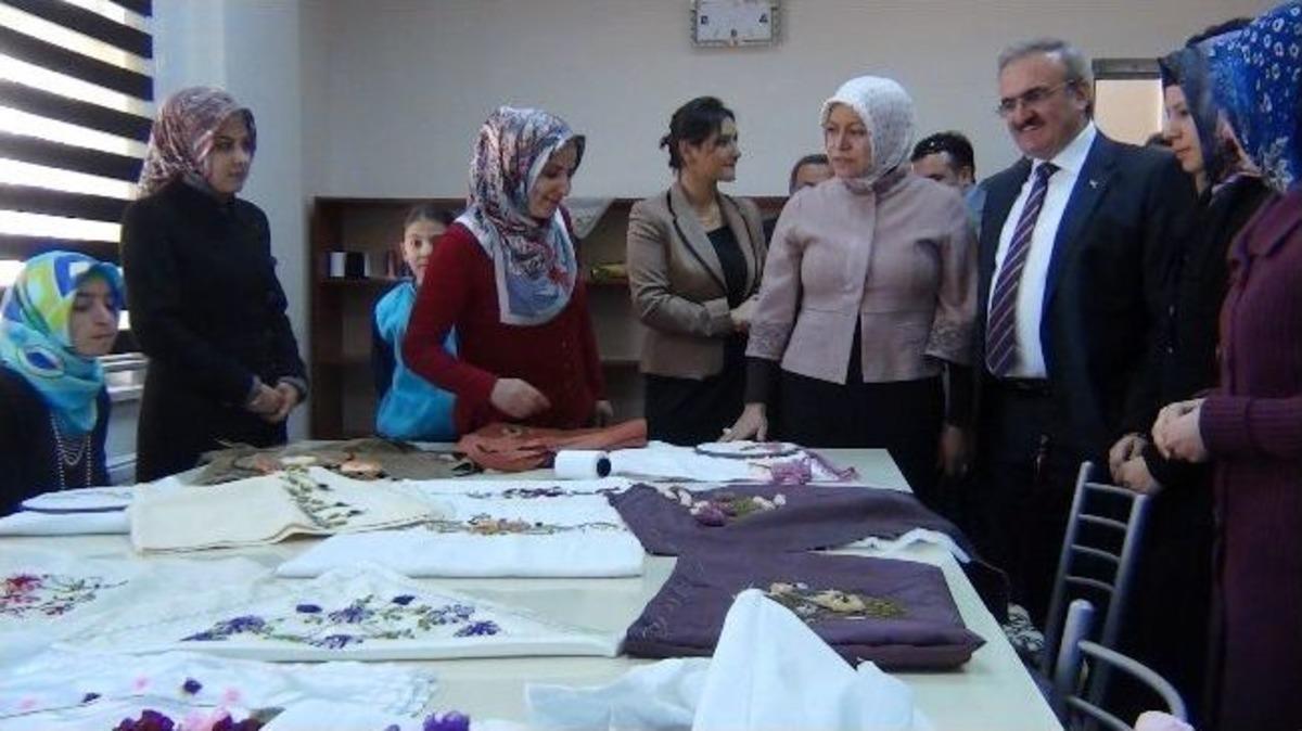 Van Valisi M&uuml;nir Karaloğlu&rsquo;nun Erciş Ziyareti