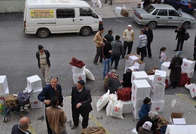 Türkiye Diyanet Vakfı’ndan Suriyelilere Yardım