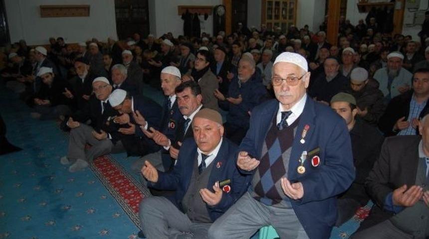 Şehitler İ&ccedil;in Mevlid Okutuldu