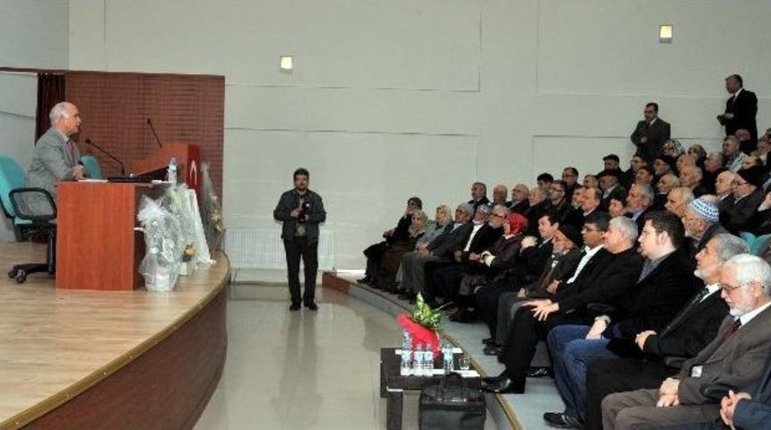 İl M&uuml;ftl&uuml;ğ&uuml; &ldquo;şehitlik Ve Hafızlık&rdquo; Konulu Konferans D&uuml;zenledi