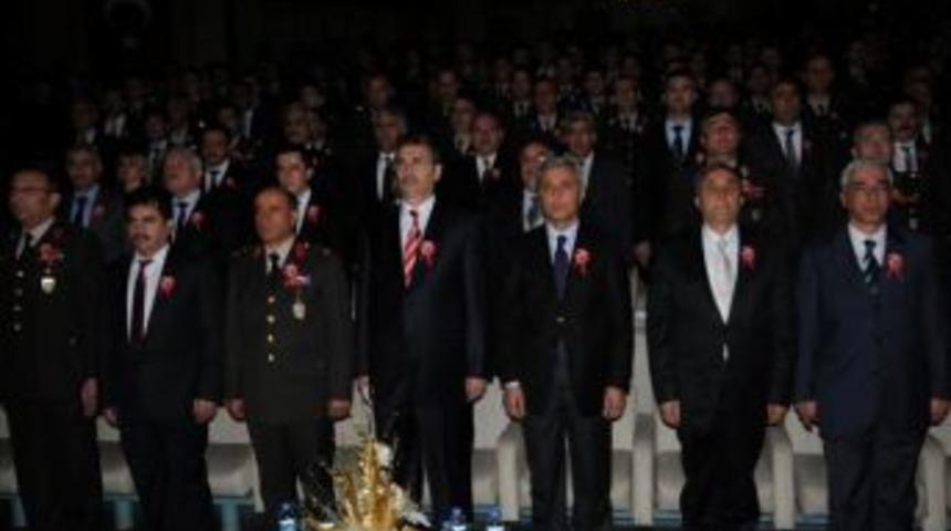 &Ccedil;anakkale şehitleri anıldı