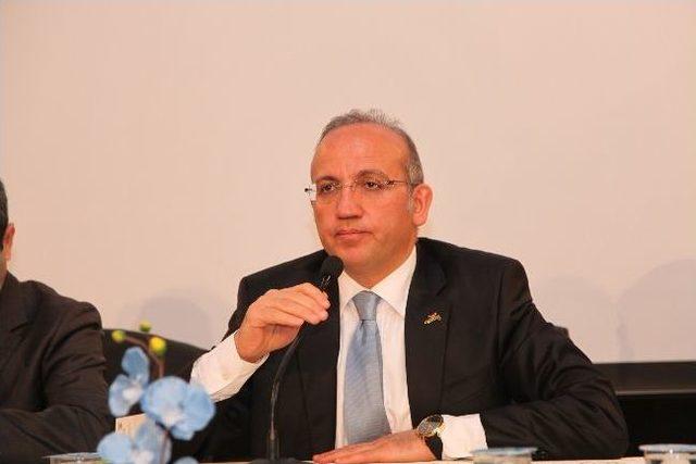 Vali Yurdakul Ahlat’ta Stk Temsilcileri Ve Muhtarlarla Buluştu 1