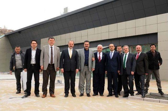 Ak Parti&rsquo;li İpek, Mamak taki Yatırımları İnceledi 2