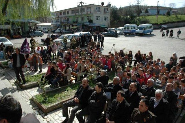 Sular Altında Kalacak Beldede Mezarlıklar Taşınıyor