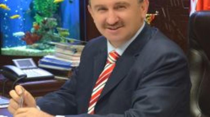 Mustafakemalpaşa Belediyesi&rsquo;nden İz Bırakanlar Sempozyumu