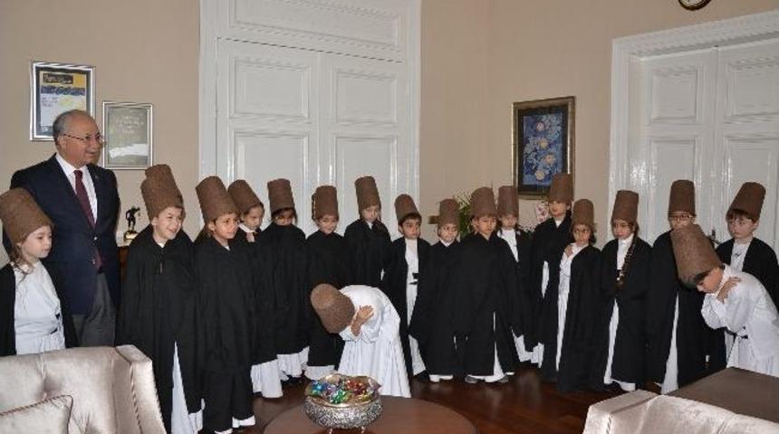 Minik Semazenlerden Vali Daş&ouml;z&rsquo;e Ziyaret