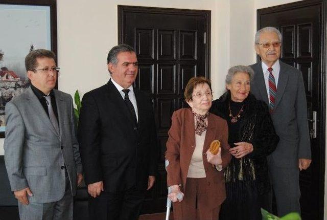 Huzurevi Sakinlerinden Kaymakam &Ccedil;alık&rsquo;a Ziyaret 1