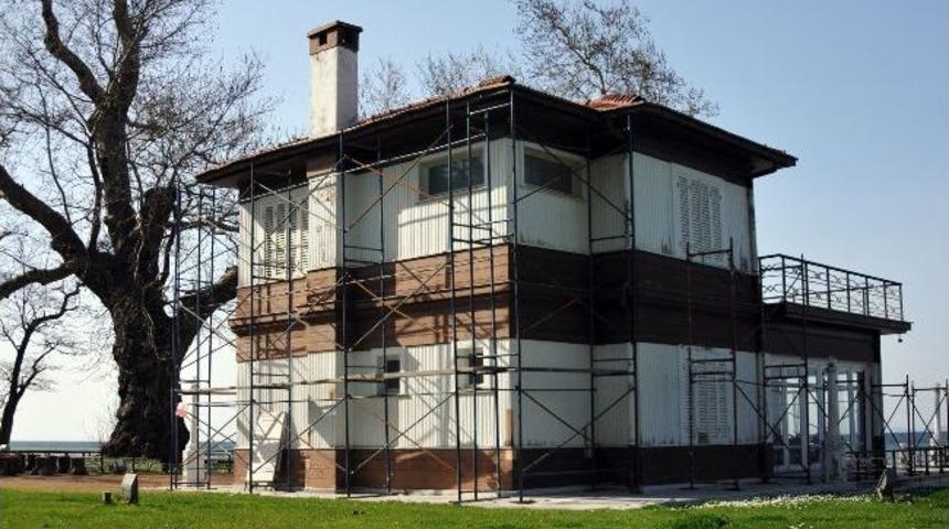 Y&uuml;r&uuml;yen K&ouml;şk'&uuml;n Restorasyonuna Başlandı