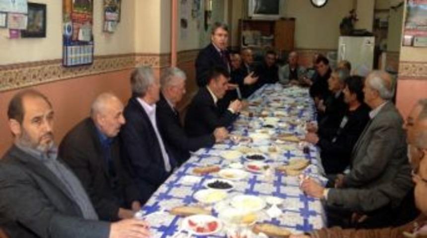 Ak Parti G&uuml;m&uuml;şhane Milletvekili Feramuz &Uuml;st&uuml;n, Kurucularla Bir Araya Geldi