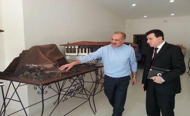 Genel Sekreter T&uuml;rkyılmaz, Başkan Aşkın&rsquo;ı Ziyaret Eti 1