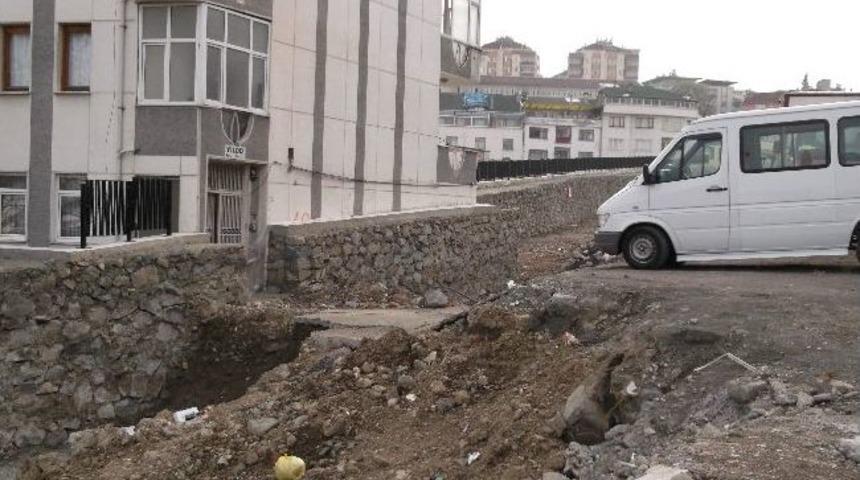 Yol &Ccedil;alışması Sırasında Ortaya &Ccedil;ıkan İlgin&ccedil; G&ouml;r&uuml;nt&uuml;