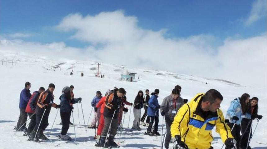 Ağrı Dağı&rsquo;ndan Erciyes&rsquo;e G&ouml;n&uuml;llerin Buluşması Gezisi
