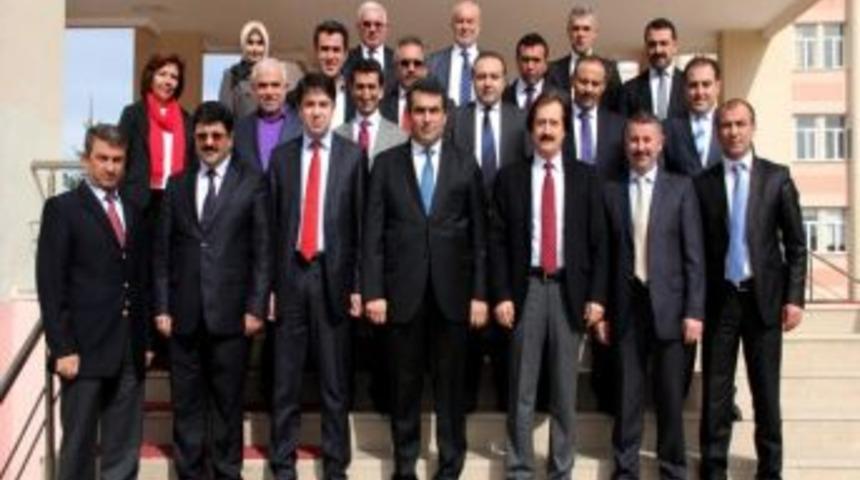 G&ouml;lova İl&ccedil;e Heyetinden, Rekt&ouml;r Kocacık&rsquo;a Ziyaret