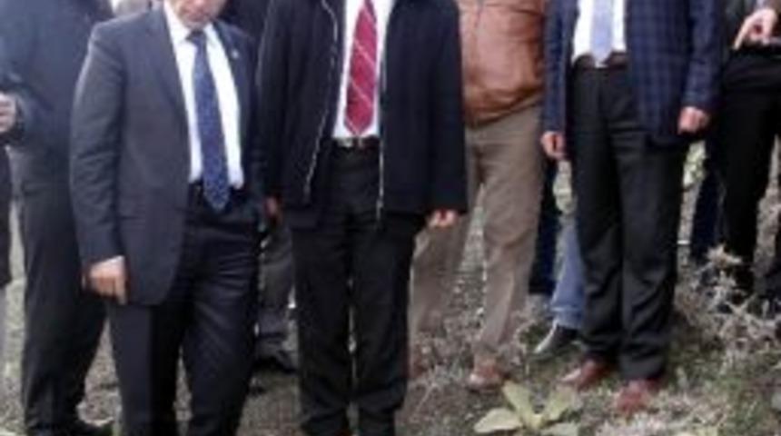 Milletvekili Yurttaş, 26 Bin Yıllık Ayak İzlerini İnceledi