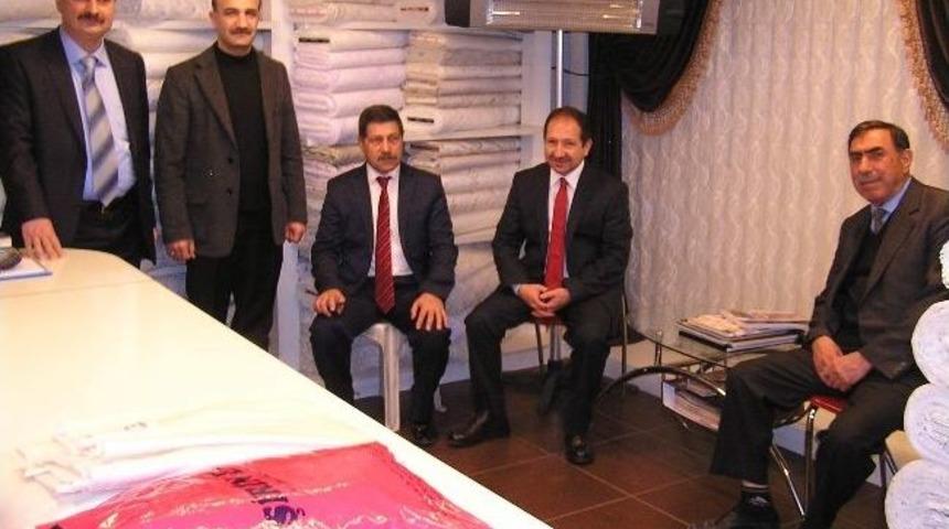 Ak Parti Malatya Milletvekili Faruk &Ouml;z, Esnafları Ziyaret Etti