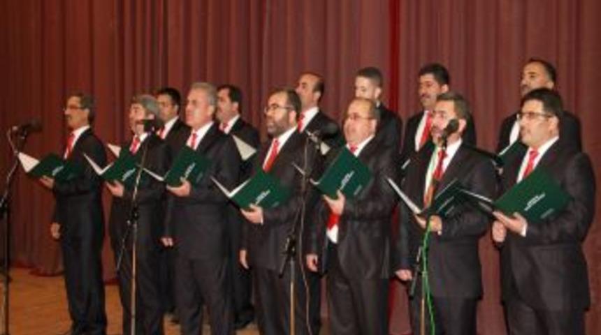 M&uuml;ft&uuml;l&uuml;k Tasavvuf M&uuml;ziği Korosu'nda Konser
