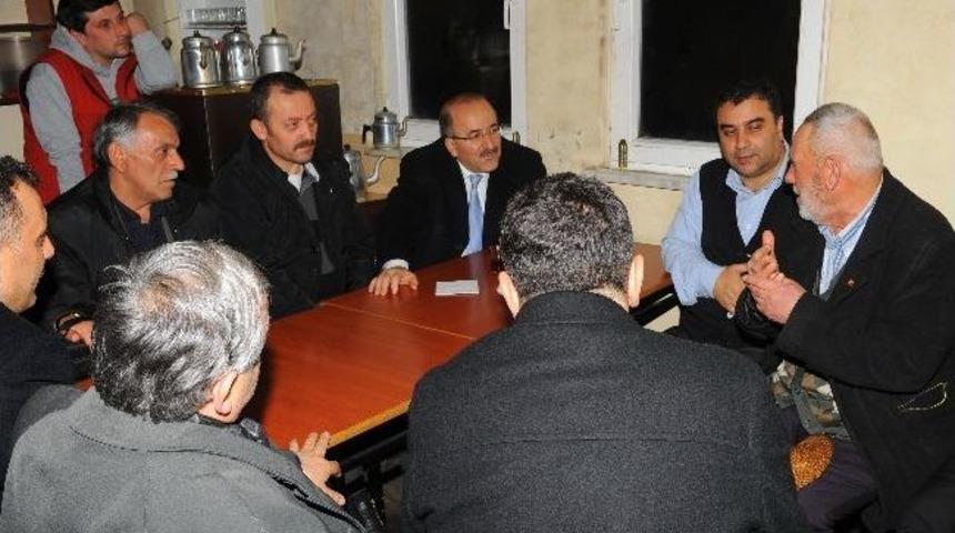 Başkan G&uuml;mr&uuml;k&ccedil;&uuml;oğlu &Uuml;niversite Mahallesi Sakinleri İle Bir Araya Geldi