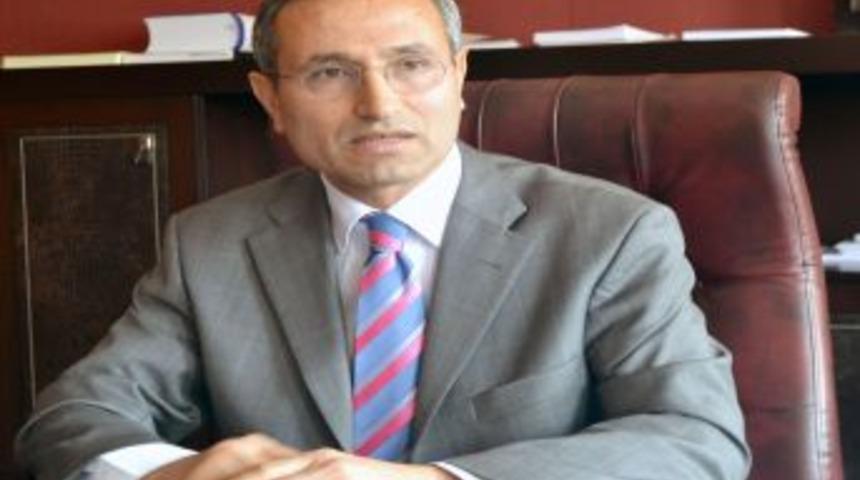 Bilin&ccedil;siz Yapılan Budama &Uuml;r&uuml;n Kaybına Neden Oluyor