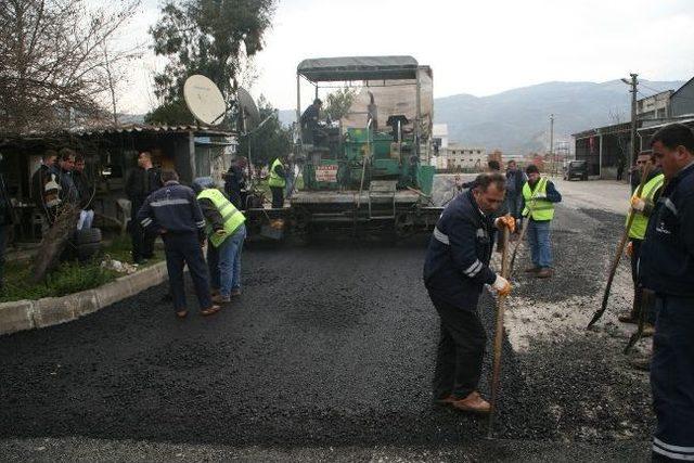 Sel&ccedil;uk Belediyesi nden Yol Yapım Rekoru 3