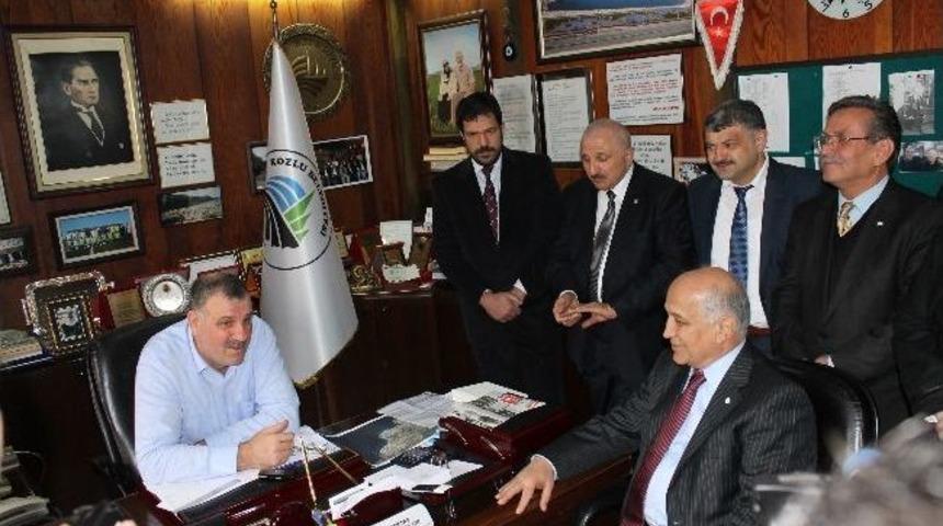 Akar'dan Başkan Bektaş'a Ziyaret