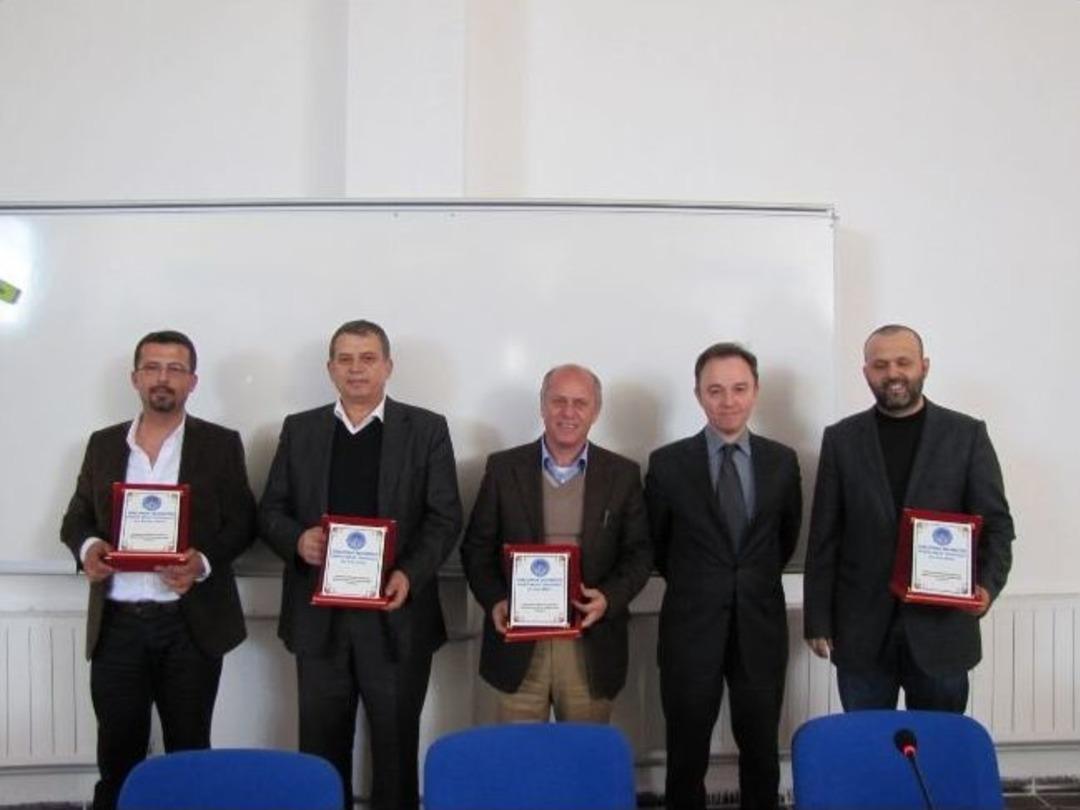 Hisarcık Myo &Ouml;ğrencilerine &lsquo;emlak, Emla&ccedil;ılık Ve Yerel Y&ouml;netimler&rsquo; Konulu Konferans