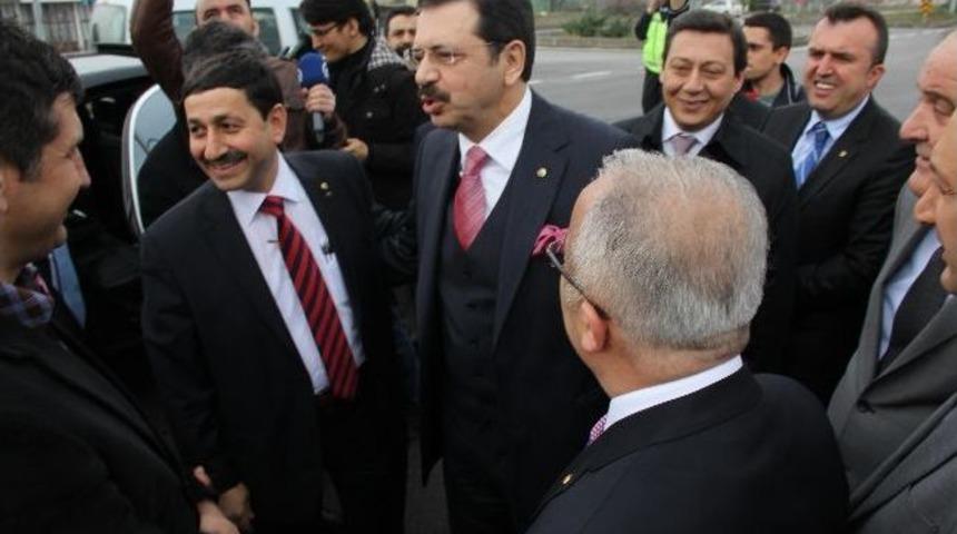 Hisarcıklıoğlu, Saldırıyı Kınadı