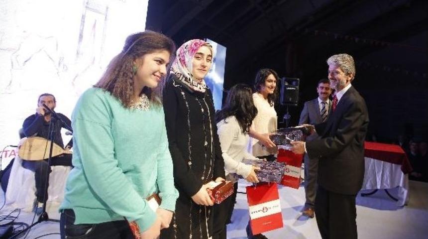 Sincan Belediyesi&rsquo;nin &Ccedil;anakkale Şehitlerini Anma Programına B&uuml;y&uuml;k İlgi