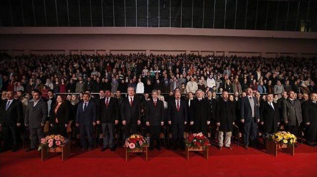 Sincan Belediyesi&rsquo;nin &Ccedil;anakkale Şehitlerini Anma Programına B&uuml;y&uuml;k İlgi 1