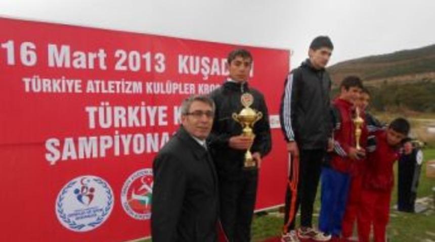 Batman Petrolspor Atletizm Takımı, T&uuml;rkiye Ikincisi Oldu