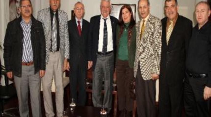 Berfo Ana&rsquo;nın Yakınlarından Başkan Tanık&rsquo;a Anlamlı Ziyaret