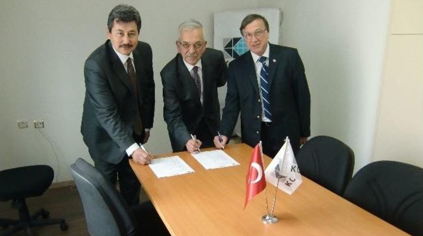 Girişimcilik Kursu İ&ccedil;in Protokol İmzaları Atıldı