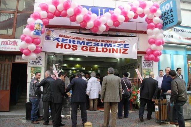 Hayır Kermesi Dualarla A&ccedil;ıldı 1