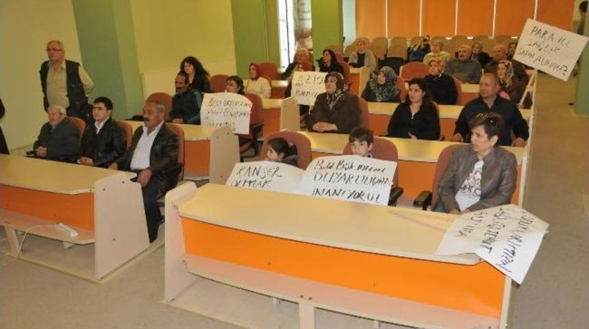 Burma, Vatandaşların Baz İstasyonu Şikayetini Dinledi