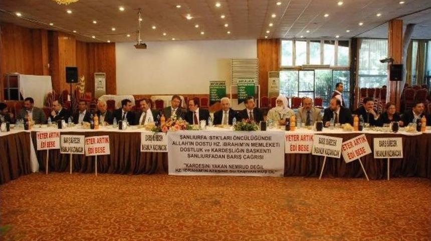 Şehit Aileleri Ve Pkk&rsquo;lıların Aileleri Bir Araya Geldi