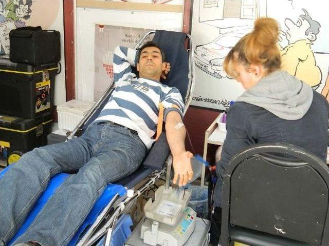 Öğrencilerden Kan Kampanyası 2