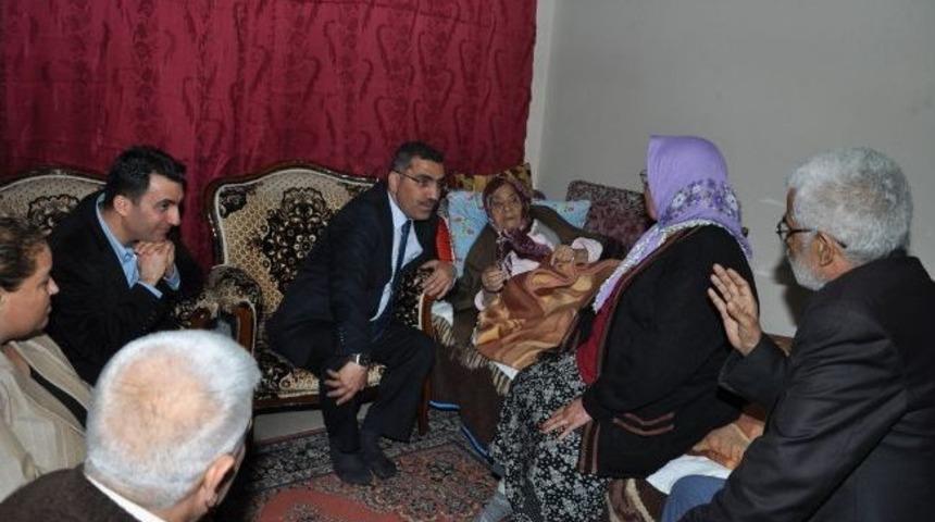 &Ccedil;elikcan: "yaşlılara Sahip &Ccedil;ıkmak İnsanlık G&ouml;revidir"