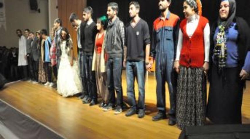 Batman &Uuml;niversitesi&rsquo;nden Mem-u Zin Oyunu