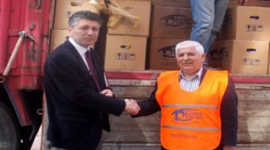 Kimse Yok Mu Derneği'nden Afgan M&uuml;ltecilere Yardım