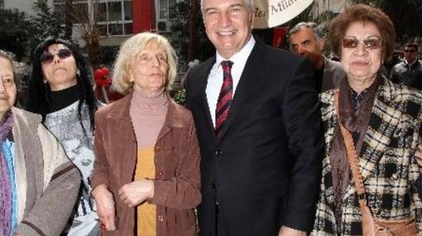 Ustaya Karşıyaka Vefası