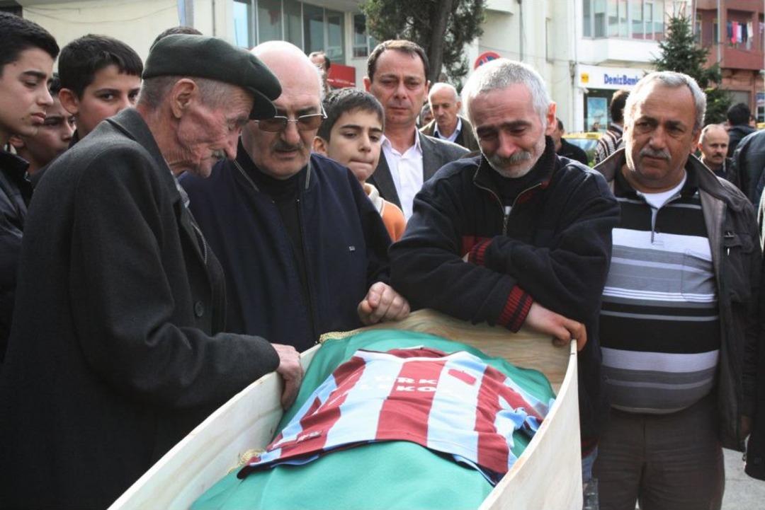 Kazada Hayatını Kaybeden &Ouml;ğrenci Toprağa Verildi