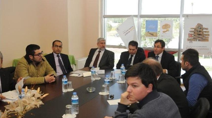 &Ccedil;anakkale&rsquo;de Helal Gıda Paneli