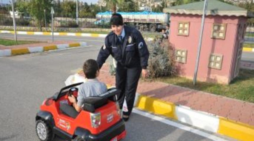 Kepezli &Ouml;ğrenciler Sosyal Projelerle Kendini Geliştiriyor
