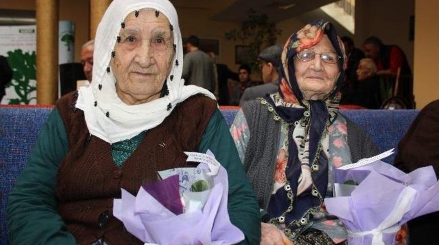 Memur-sen Huzurevi&rsquo;ni Ziyaret Etti