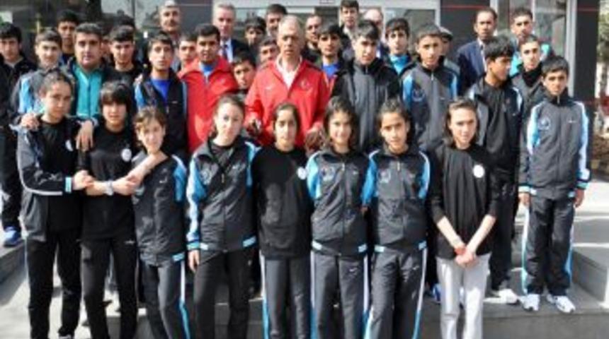 Muşlu Atletler, Grup Birincisi Oldu